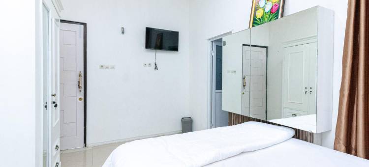 城市景观丹妮拉占碑酒店(Urbanview Daniela Jambi by RedDoorz)图片