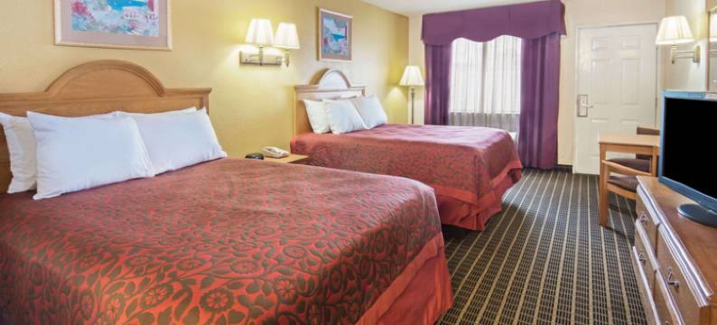 圣安东尼奥35号州际公路北戴斯酒店(Days Inn by Wyndham Morgan's Wonderland / IH-35 N)图片