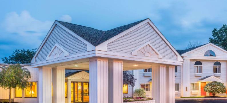 蒂芬戴斯酒店(Days Inn by Wyndham Tiffin)图片