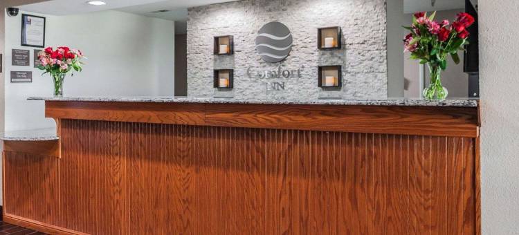 莫伯利舒适套房酒店(Comfort Inn & Suites Moberly)图片