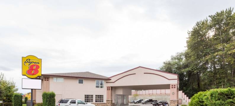 乡村湖-温菲尔德地区速8酒店(Super 8 by Wyndham Lake Country/Winfield Area)图片