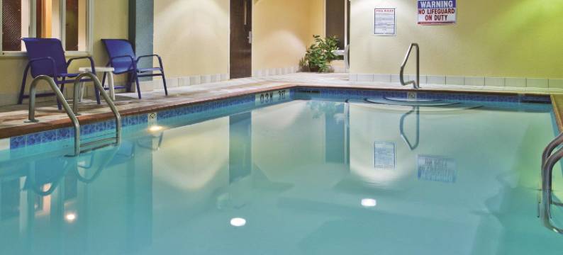 温泉城拉昆塔温德姆套房酒店(La Quinta Inn & Suites by Wyndham Hot Springs)图片