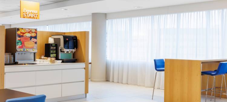 阿姆斯特丹竞技场塔智选假日酒店(Holiday Inn Express Amsterdam Arena Towers)图片