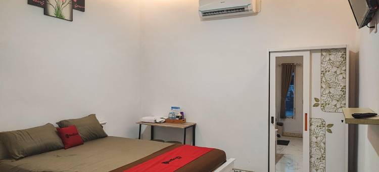 红门酒店-纳法家庭旅馆(RedDoorz Syariah at Naffa Homestay)图片