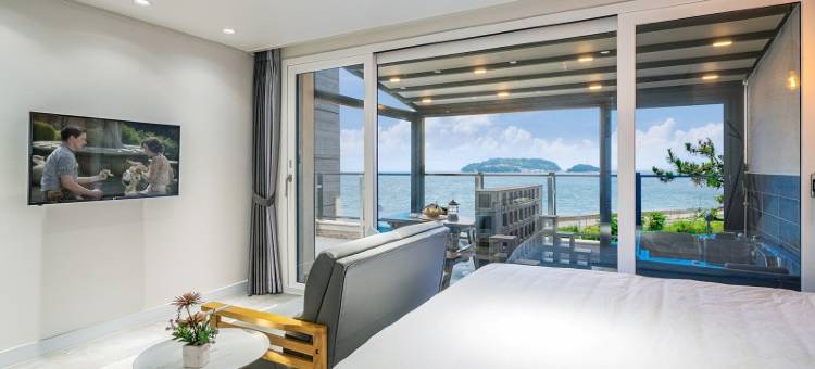 巨济四季旅馆(Geoje Island Four Season Pension)图片