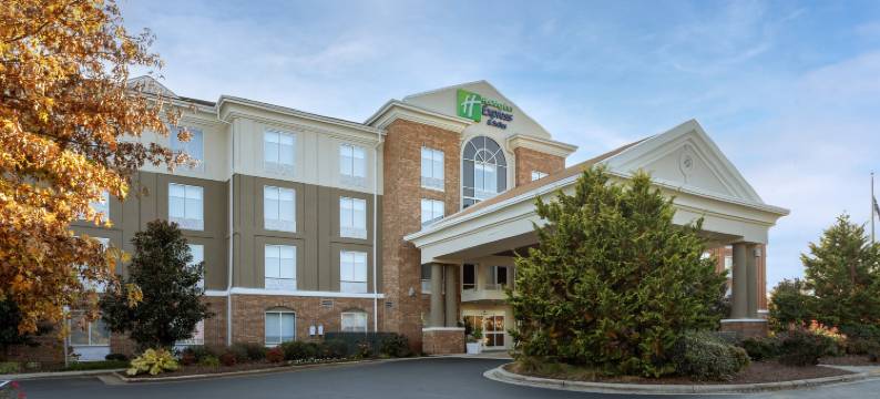 智选假日套房酒店格林斯伯勒 - 机场地区(Holiday Inn Express & Suites GREENSBORO - AIRPORT AREA by IHG)图片