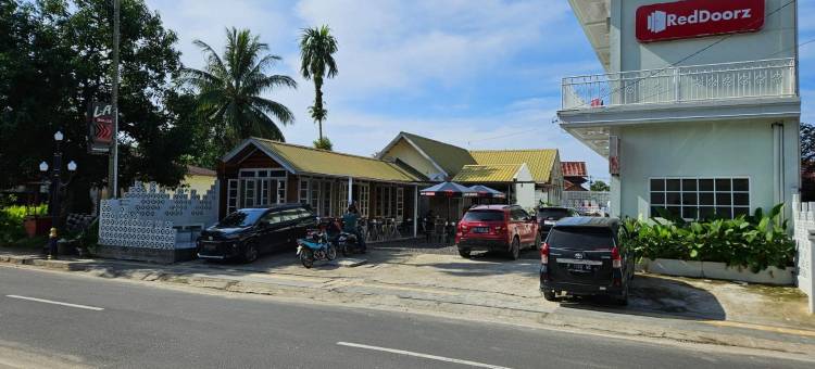 RedDoorz Syariah Near Kantor Bupati Pantai Pandan Sibolga图片