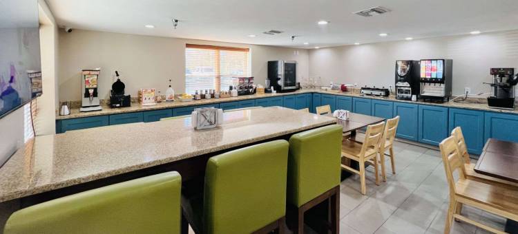 巴拿马城丽怡酒店(Country Inn & Suites by Radisson, Panama City, FL)图片