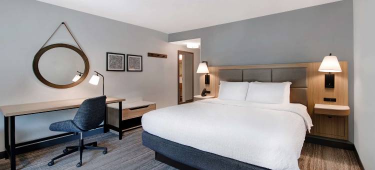 安德森/联盟商务园区欢朋酒店(Hampton Inn Anderson/Alliance Business Park)图片