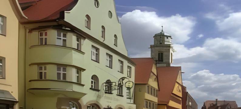 广场餐厅酒店(Hotel Piazza)图片