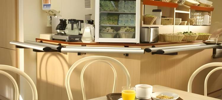 瓦朗西纳南鲁威尼斯普瑞米尔经典酒店(Premiere Classe Valenciennes Sud - Rouvignies)图片