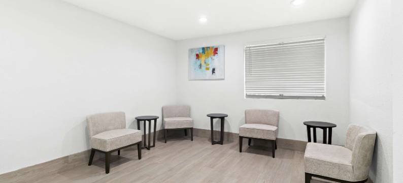 贝斯特韦斯特格罗夫斯 SureStay 酒店(SureStay by Best Western Groves)图片