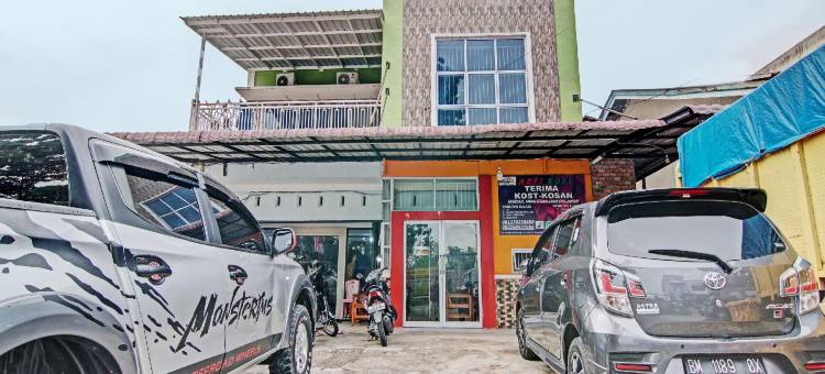 Hotel O 勒斯塔里巴鲁伊斯兰民宿靠近SMA Negeri 1 Salo(Hotel O Lestari Baru Syariah Near SMA Negeri 1 Salo)图片