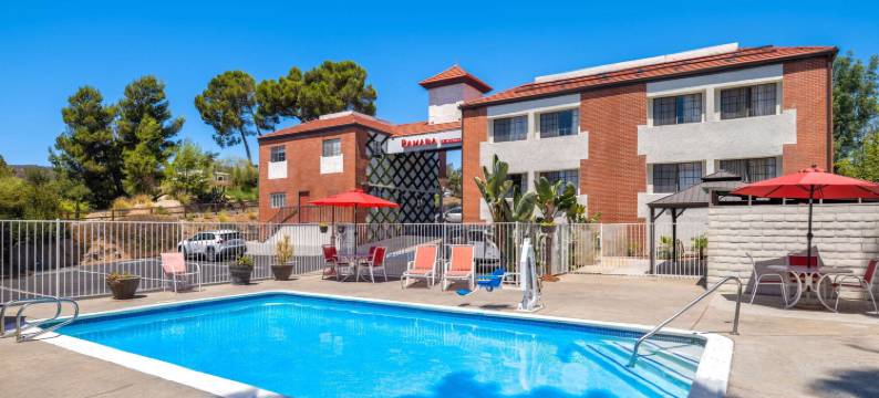 温德姆华美达-圣地亚哥波威米拉玛(Ramada by Wyndham San Diego Poway Miramar)图片