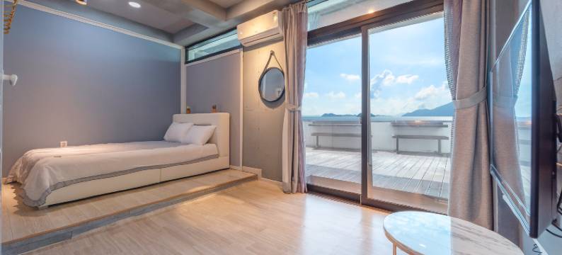 耶稣黄色潜水艇酒店(Yeosu Yellow Sub Marine)图片