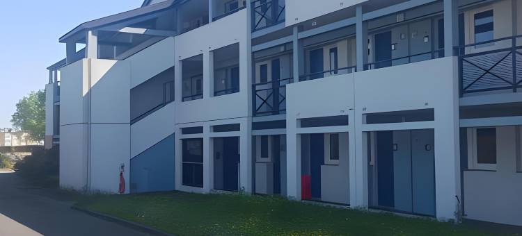 普瓦捷2号观测未来民宿酒店(Kyriad Direct Poitiers  - Gare du Futuroscope)图片