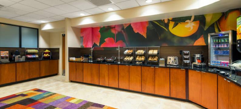 万枫路易斯威尔市中心套房酒店(Fairfield Inn & Suites Louisville Downtown)图片