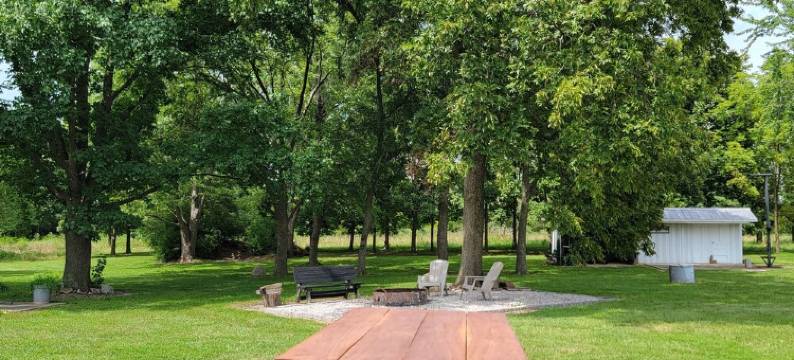 Sugarcreek executive lodging/outdoor adventure headquarters near Olney,IL图片