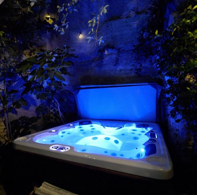 Welcome to La Maison du Bonheur Hotel Overview