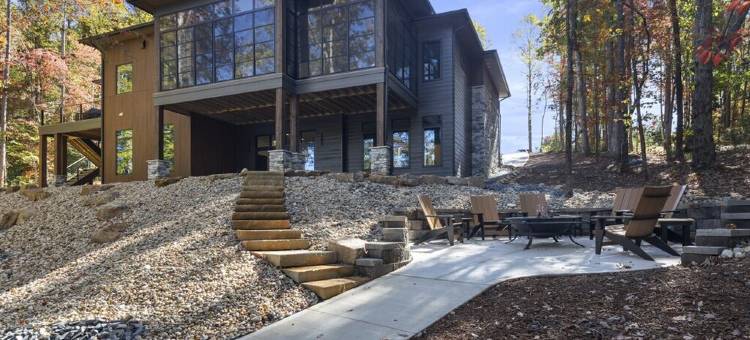 基欧威湖宽敞5卧室度假屋 – 距克莱姆森仅15分钟！(Spacious 5-Bed Lake Keowee Retreat – Only 15 Mins from Clemson!)图片