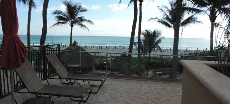 Palm Beach Marriott Resort & Spa, 2 Bd/2ba,  Great Ocean View - Now Available图片