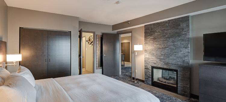 布卢明顿希尔顿逸林酒店(DoubleTree by Hilton Hotel Bloomington)图片