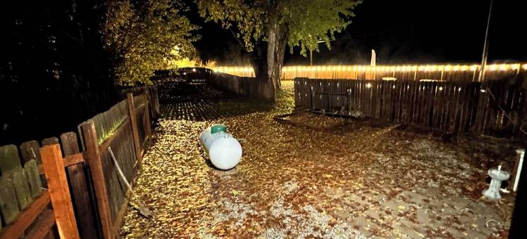 Salmon Fishing Lrg1-bedroom sleeps 5  WiFi in Malott attached to wagon wheel.图片