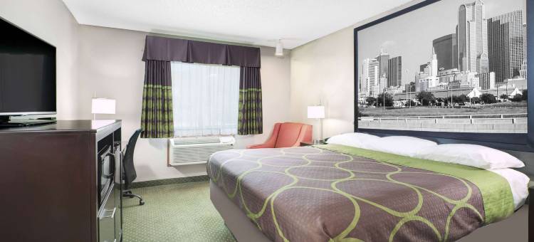 贝德福德DFW机场西速8酒店(Super 8 by Wyndham Bedford DFW Airport West)图片