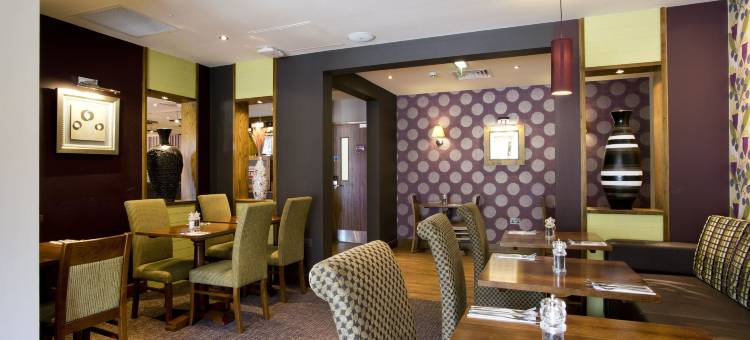 优品迎阿伯丁机场(戴斯)酒店(Premier Inn Aberdeen Airport (Dyce) Hotel)图片