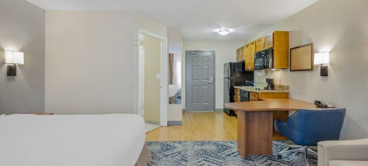 Candlewood Suites 印第安纳波利斯东(Candlewood Suites Indianapolis East)图片