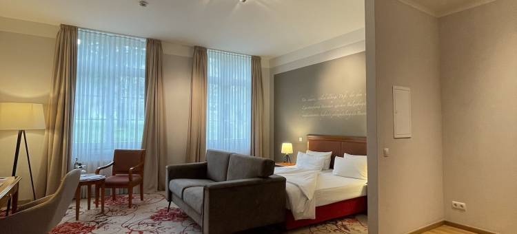 巴登巴沙利维也纳联排别墅酒店(Batschari Palais Baden-Baden)图片