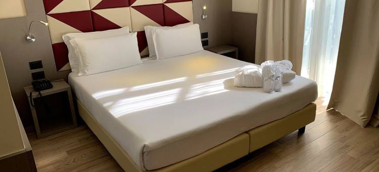 米兰博科尼iH酒店(Jr Hotels Bocconi Milano)图片