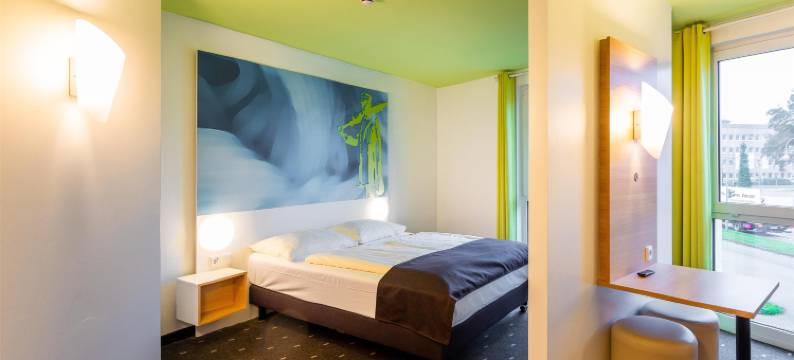 克雷费尔德B&B酒店(B&B Hotel Krefeld-City)图片
