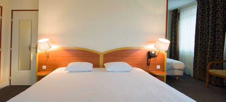 基里亚德酒店-朗巴勒酒店(Kyriad Lamballe)图片