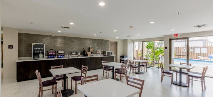 麦卡伦法尔红顶酒店(Red Roof Inn Pharr - McAllen)图片