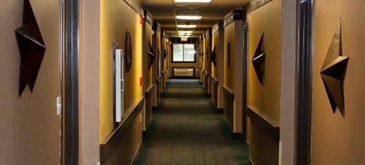 维多利亚北-购物区速8酒店(Super 8 by Wyndham Victoria/North/Mall Area)图片