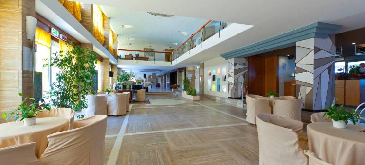 欧陆大酒店(Grand Hotel Continental)图片