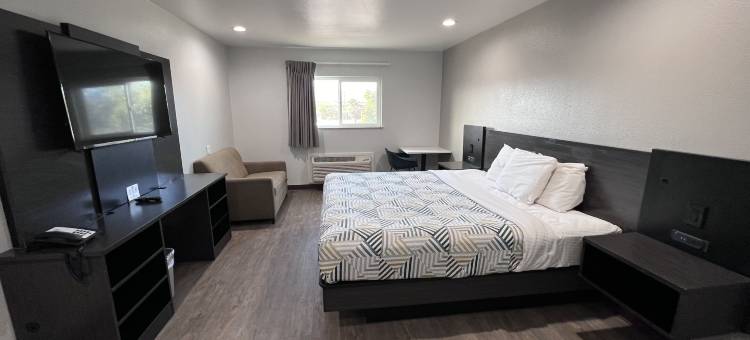 AZ公牛城摩特尔6(Motel 6 Bullhead City, AZ)图片