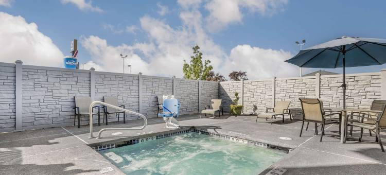 特劳特代尔-波特兰东舒适酒店(Comfort Inn Troutdale-Portland East)图片