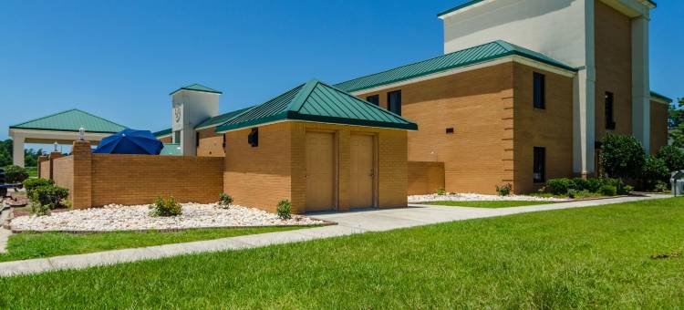 怀特维尔北凯艺酒店(Quality Inn Whiteville North)图片