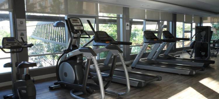 班初洛美公寓酒店(Baan Thew Lom Condominium)图片