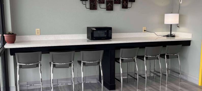 麦卡莱斯特贝斯特韦斯特SureStay酒店(SureStay by Best Western  McAlester)图片