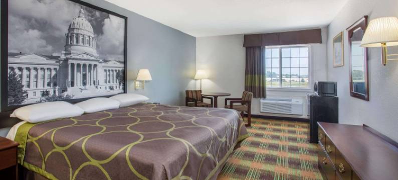 甜泉速8酒店(Super 8 by Wyndham Sweet Springs)图片