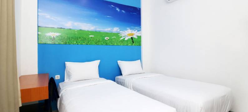 波拉玛斯住宅酒店(RedDoorz Plus Syariah at Polamas Andalas)图片