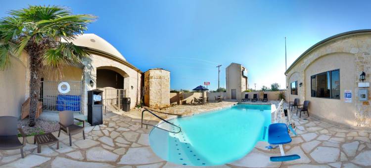 拉诺戴斯套房酒店(Days Inn & Suites by Wyndham Llano)图片