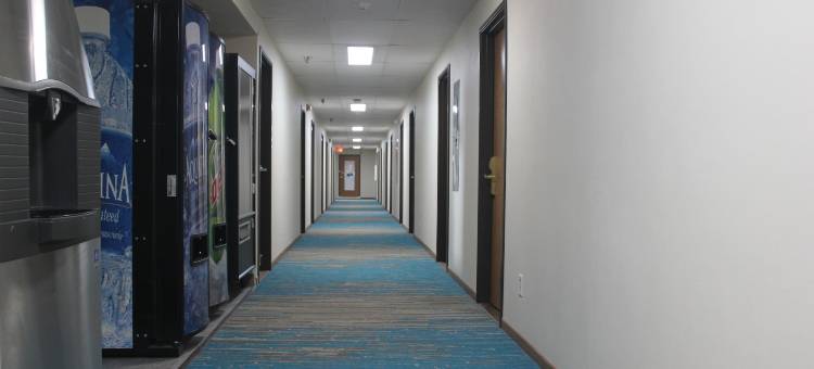 温德姆豪生联盟套房酒店(Alliance Hotel & Suites, a Howard Johnson by Wyndham)图片