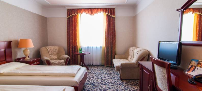 温莎皇宫酒店(Hotel Windsor w Jachrance)图片