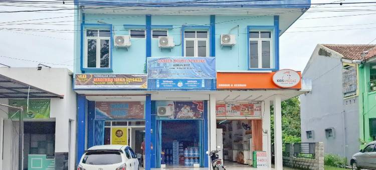 OYO 91960 法里扎伊斯兰之家酒店(OYO 91960 Fariza House Syariah)图片