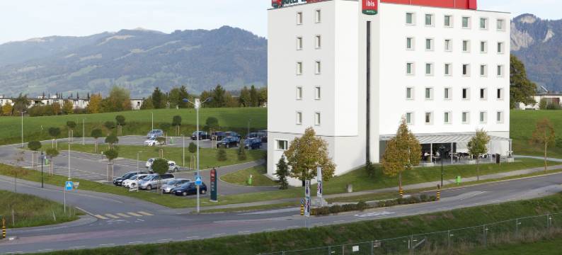 宜必思布勒格鲁耶尔酒店(Ibis Bulle la Gruyère)图片