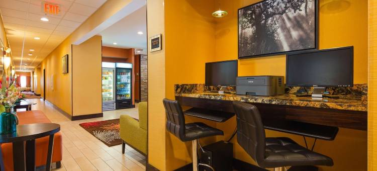 白水贝斯特韦斯特优质酒店(Best Western Plus Whitewater Inn)图片